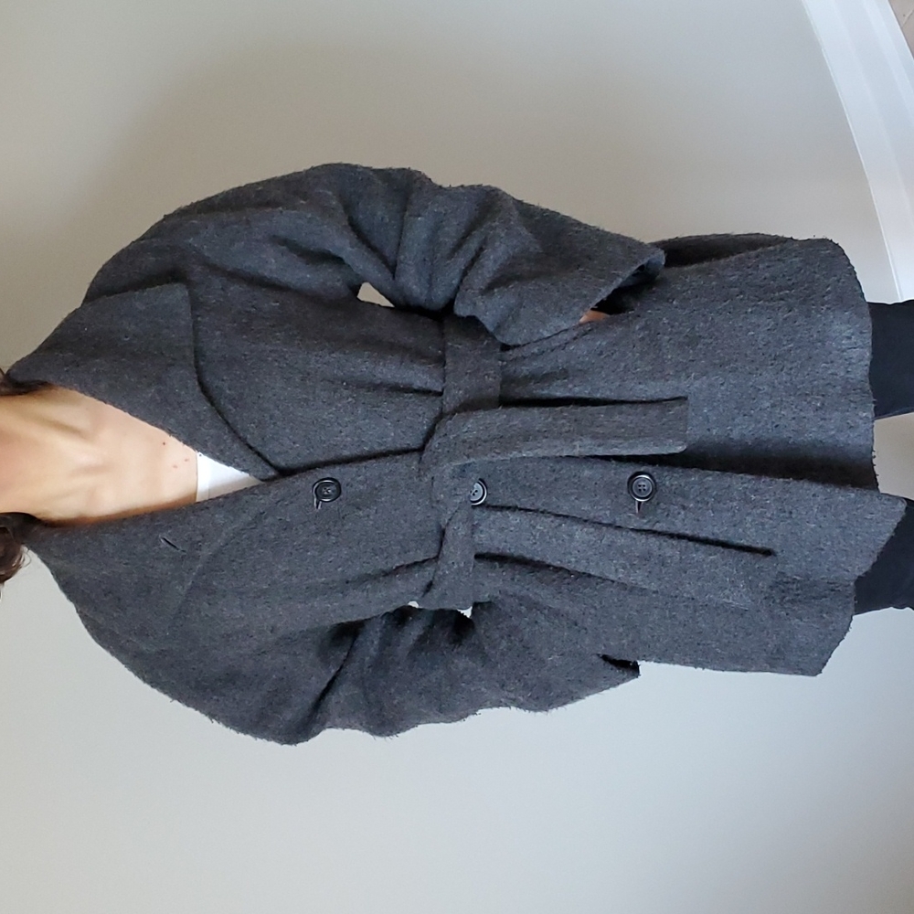 ⭐️Host Pick⭐️ Armani jeans coat with belt size 6/8